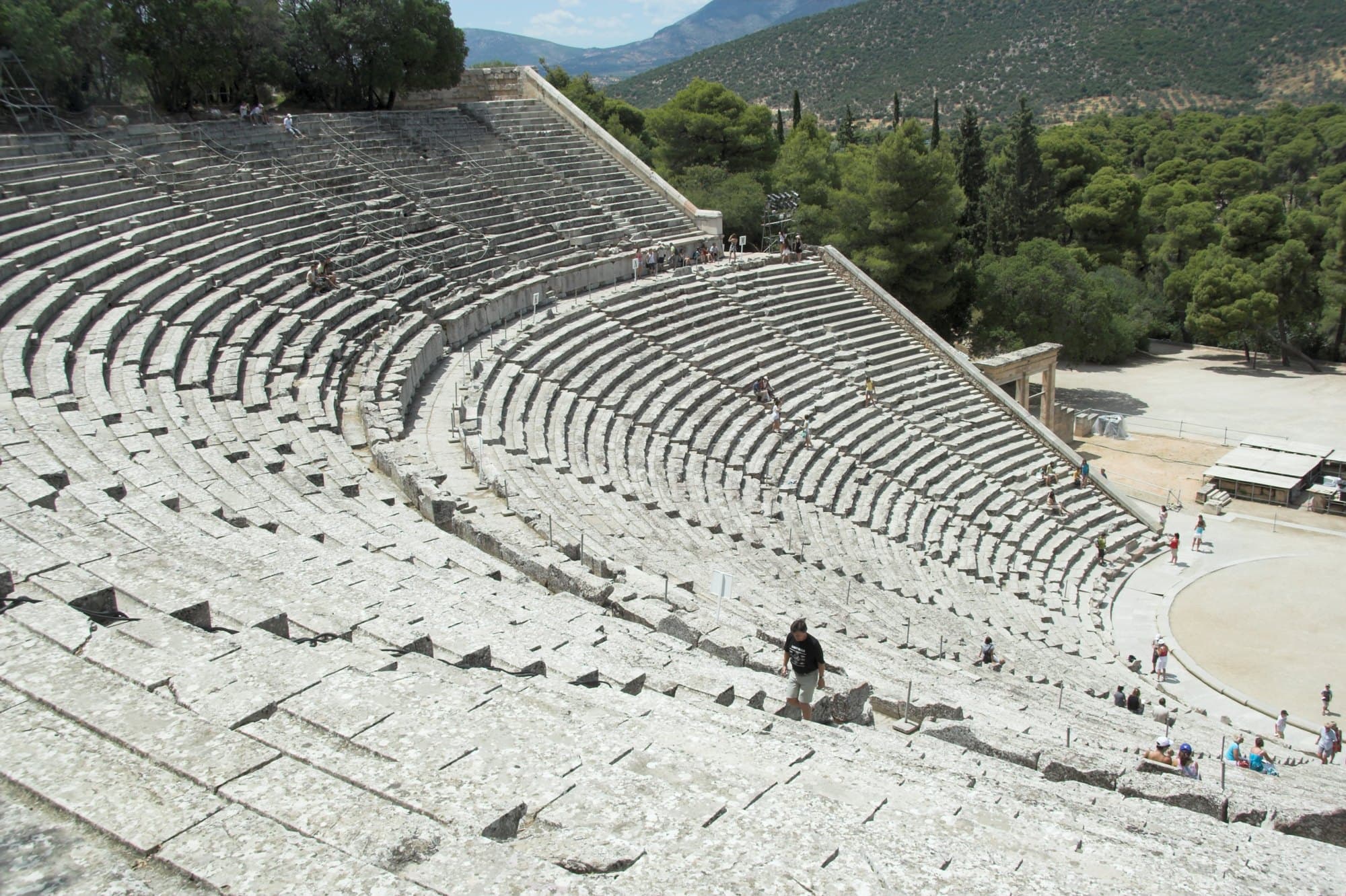 Les gradins du théâtre antique d’Épidaure